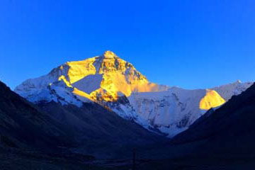  Mt. Everest Sunrise